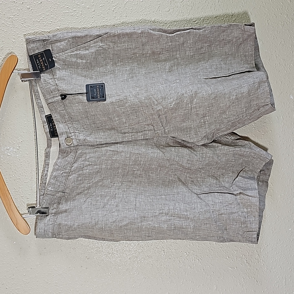 Jos.A.Bank 100% Linen Short.